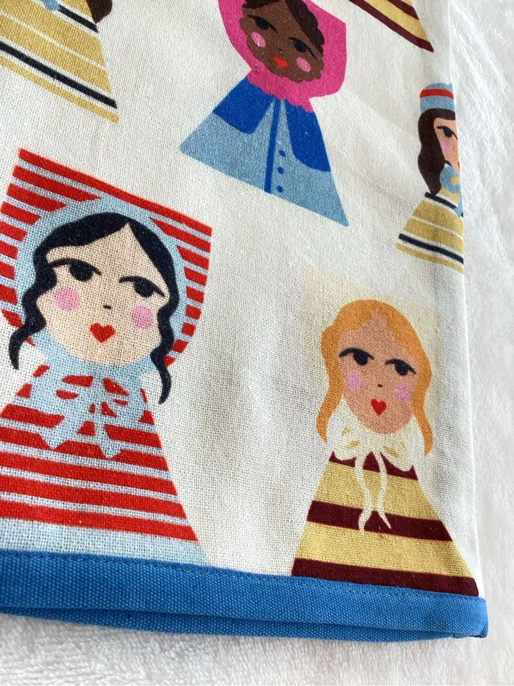 Anthropologie Damson Madder Dish Towel Cotton New White Blue Dolls